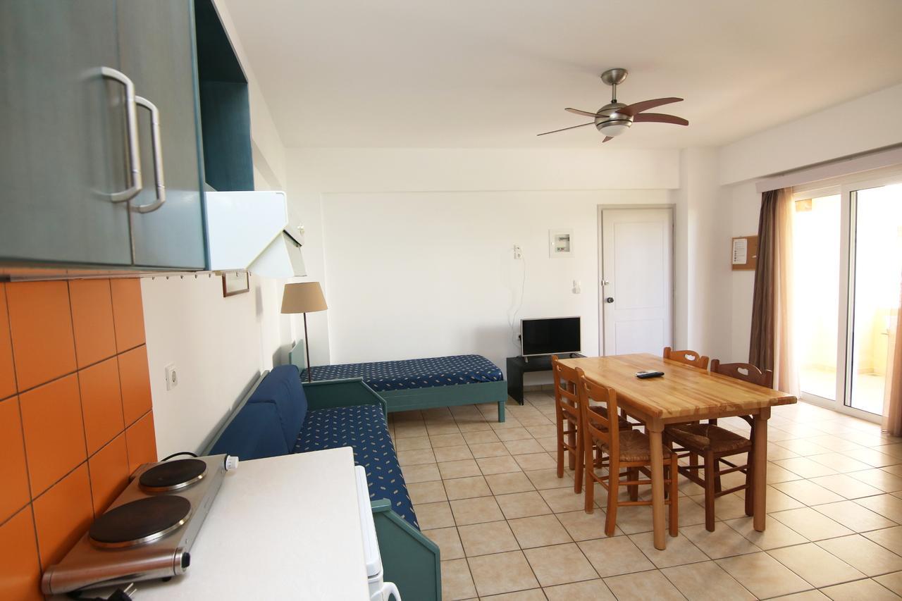 Evropi Aparthotel 2*